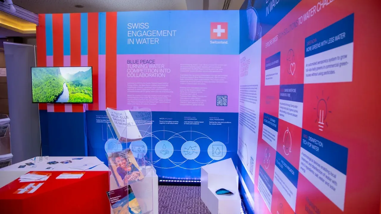 Stand suisse au 5ème Forum méditerranéen de l'eau en Tunisie. Février 2024.