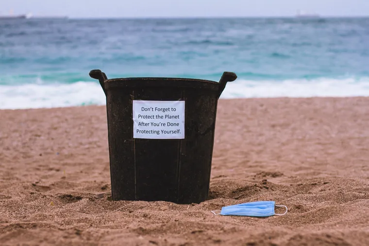 Les masques jetables: une nouvelle catastrophe écologique!